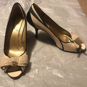 💥2/$30 J. Crew peep toe pumps size 5